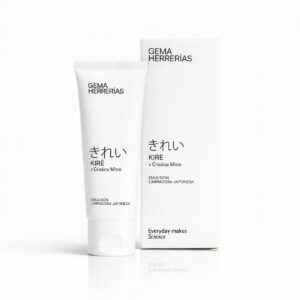 Envase de 100 ml de gh Gema Herrerías x Cristina Mitre Kire Emulsión Limpiadora Japonesa.
