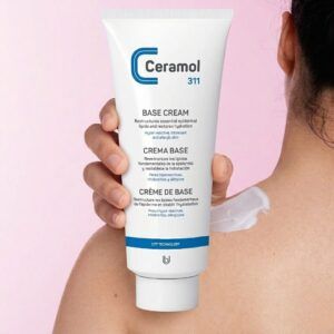 Envase familiar de 400 ml de la Crema Base Ceramol 311 de Miriam Pérez, emulsión reparadora para pieles atópicas y reactivas.
