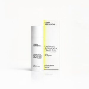 Envase de la crema gh Mano de Santo de Gema Herrerías y Boticaria García, tratamiento reparador para pieles irritadas.