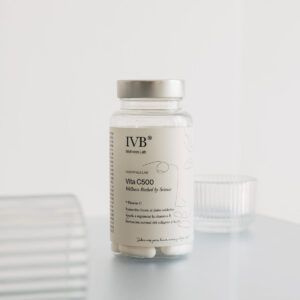 Bote de Vita C 500 de IVB Wellness, suplemento de vitamina C antioxidante.