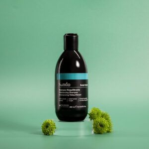 Envase de Champú Reequilibrante Scalp Restore de Sendo Concept, tratamiento purificante para exceso de sebo.
