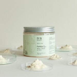 Bote de FertiUp de IVB Wellness, suplemento para la fertilidad femenina.