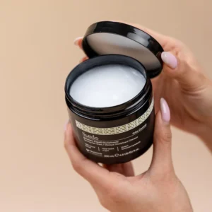 Bote de Mascarilla Capilar Disciplinante Frizz Control de Sendo Concept, tratamiento intensivo anti-encrespamiento.