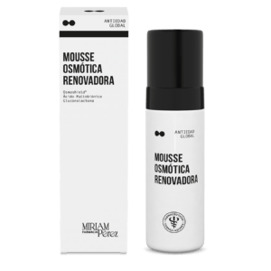 Bote de Mousse Osmótica Renovadora de la Farmacia Miriam Pérez, textura espuma suave.